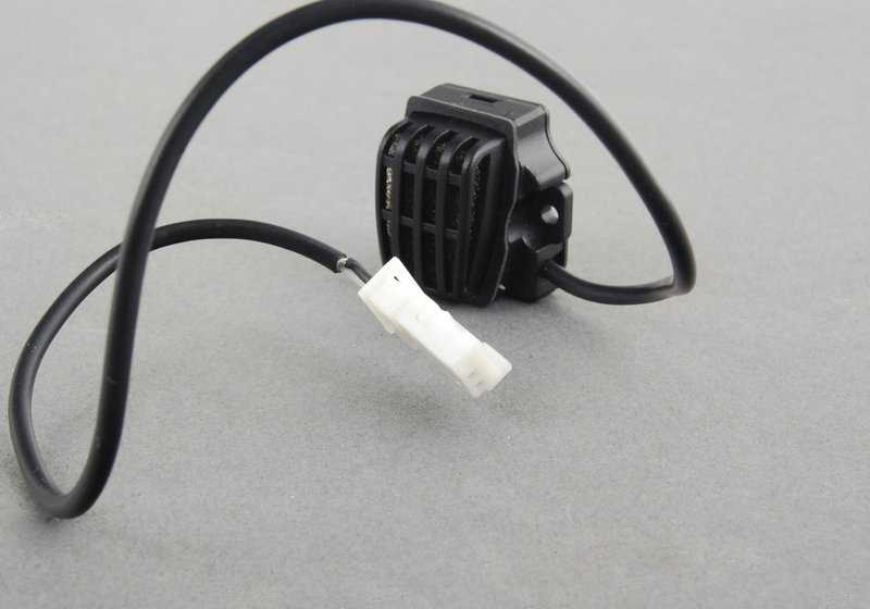 Micrófono manos libres OEM 84316937391 para BMW E46, E85, E86. Original BMW.