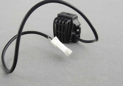 Micrófono manos libres OEM 84316937391 para BMW E46, E85, E86. Original BMW.