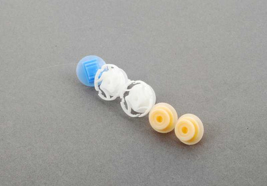 OEM Clip Game 63257312498 pour BMW F30, F30N, F35, F35N, F80, F80N. Pièce BMW originale. Idéal pour réparer le troisième feu stop.