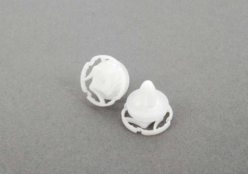 OEM Clip Game 63257312498 pour BMW F30, F30N, F35, F35N, F80, F80N. Pièce BMW originale. Idéal pour réparer le troisième feu stop.