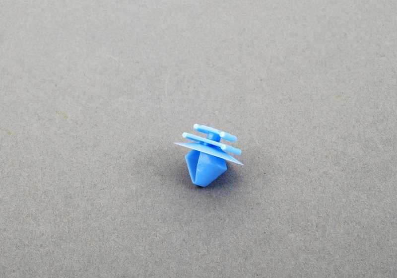 OEM Clip Game 63257312498 pour BMW F30, F30N, F35, F35N, F80, F80N. Pièce BMW originale. Idéal pour réparer le troisième feu stop.