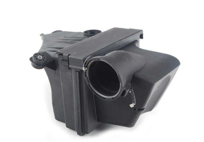 Silenciador de admisión de aire OEM 13711716218 para BMW E39. Original BMW.