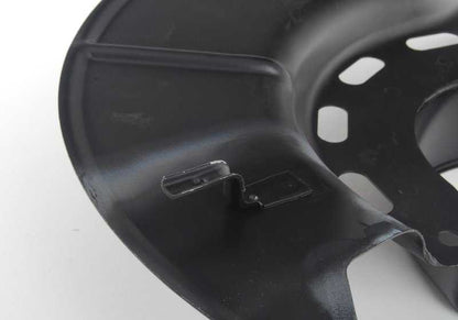 Chapa protectora de freno trasera izquierda OEM 34112225356 para BMW E30 M3. Original BMW.