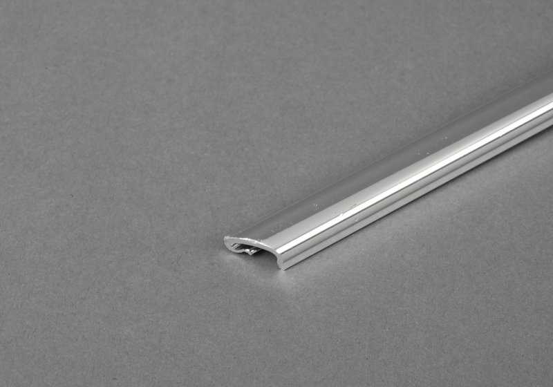 Moldura lateral izquierda para techo OEM 51135450112 para BMW Serie 02 {1600, 1600-2, 1602, 1802, 2002, 2002tii, 2002 Turbo}. Original BMW.