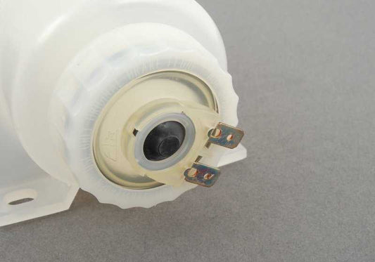 Depósito de líquido de frenos OEM 34321120482 para BMW E12, E23 y E24. Compatible con modelos como 528i, 535i, 628CSi, 633CSi, 635CSi. Recambio original BMW.