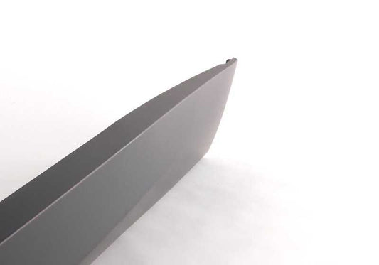 Moldura lateral izquierda imprimada OEM 51777164795 para BMW E90 y E91. Original BMW.