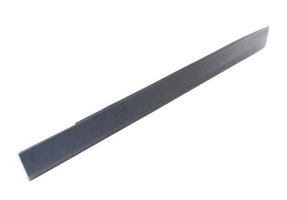 Moldura lateral izquierda imprimada OEM 51777164795 para BMW E90 y E91. Original BMW.