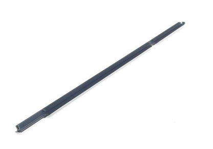 Cubierta exterior de marco puerta trasera izquierda cromada OEM 51357119215 para BMW E90, E90N. Original BMW.