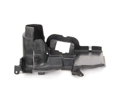 Cubierta izquierda de la caja de dirección OEM 51717123687 para BMW E60, E61, E63, E64. Original BMW.