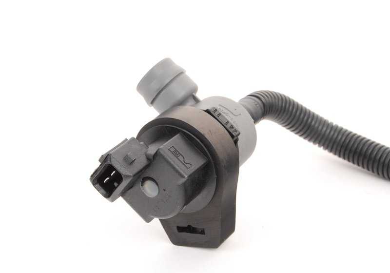 Tanklüftungsventil mit Rohr für BMW E84, E83N, E85, E86, E89 (OEM 13907618647). Original BMW