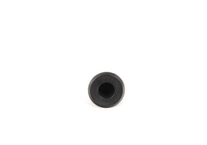 Pasamuros OEM 51711939303 para BMW Serie 3 E30. Compatible con molduras de taloneras y paragolpes M Technic. Original BMW.