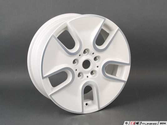 Cerchio in lega leggera bianca 7Jx17 ET50 OEM 36109804372 per MINI Countryman R60 (2010-2016), MINI Paceman R61 (2012-2016). MINI originale.