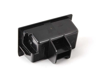 CENTRAL EVELOCATOR CHROMADO OEM 51168258283 FOR BMW 3 E46 Series. Original BMW piece. Ideal for interior, it is installed in the central console.