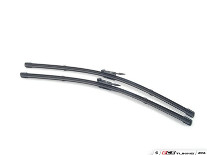 Juego de escobillas limpiaparabrisas delantero OEM 61612239962 para MINI Coupé R58, Roadster R59. Original MINI.