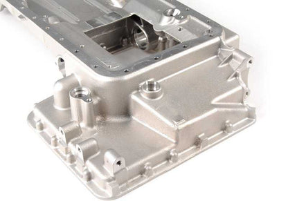 Carter de aceite superior OEM 11131407505 para BMW E39. Original BMW.