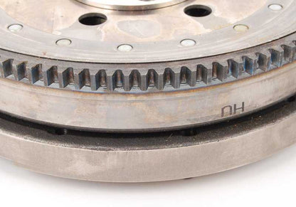 Volante bimasa OEM 21207542984 para BMW E82, E88, E90, E91, E92, E93, E60, E61. Compatible con motores N54. Original BMW.