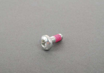 Tornillo de cabeza redonda M6x16 OEM 07147131792 para BMW E60, E61, F10, F11, G31, E63, F02. Original BMW. Ideal para fijaciones diversas del interior o maletero.