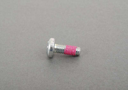 Tornillo de cabeza redonda M6x16 OEM 07147131792 para BMW E60, E61, F10, F11, G31, E63, F02. Original BMW. Ideal para fijaciones diversas del interior o maletero.