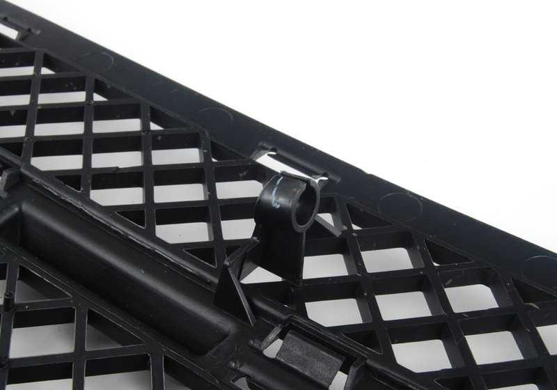 Rejilla delantera parachoques OEM 51117127933 para MINI R50, R52, R53 (años 2000-2006). Original MINI.