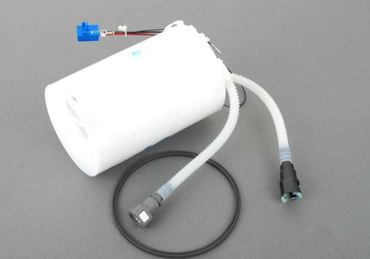 Bomba de combustible con aforador derecho OEM 16117198406 para BMW X3 E83. Repuesto original BMW.