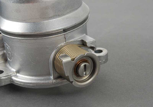 Cuerpo de aceleración OEM 11717804384 para BMW E87, E90, E91, E92, E93, E60, E61, E63, E64, E65, E66, E83, E53, E70, E71. Original BMW.