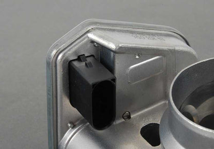 Cuerpo de aceleración OEM 11717804384 para BMW E87, E90, E91, E92, E93, E60, E61, E63, E64, E65, E66, E83, E53, E70, E71. Original BMW.