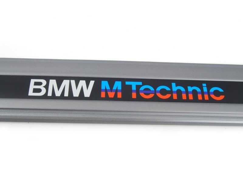 Umbral de puerta OEM 51472230810 para BMW E30. Original BMW.