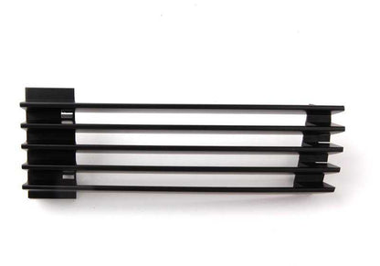 Rejilla entrada de aire izquierda OEM 51131940907 para BMW E31. Original BMW.