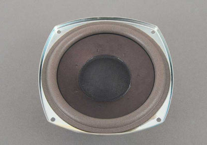 Subwoofer sistema Top-HiFi OEM 65138352453 para BMW Serie 7 E38 (todos los modelos compatibles). Altavoz grave original BMW para mejorar el sonido de fábrica. Ideal para quienes buscan más potencia en el audio.