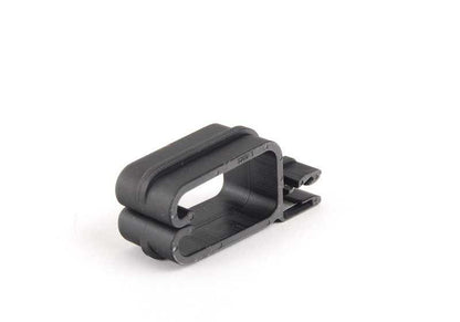 Cable tie for BMW 5 Series E60, E60N, E61, E61N, 6 Series E63, E63N, E64, E64N, 7 Series E65, E66, X5 E53, E70 (OEM 12527510935). Original BMW.