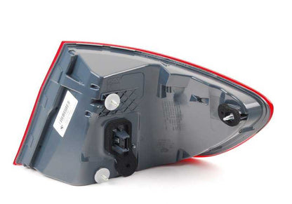 Piloto trasero izquierdo OEM 63217203231 para BMW F10. Luz trasera de la aleta lateral izquierda. Compatible solo con BMW Serie 5 F10. Recambio original BMW.
