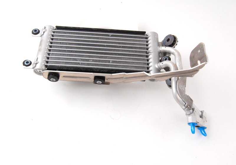 Radiador de aceite OEM 17227521376 para BMW E90, E90N, E91, E91N, E92, E92N, E93, E93N, X1 E84. Original BMW.