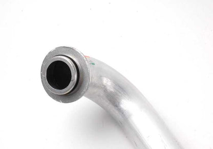 Conducto de admisión de aire (intercooler) OEM 11657556551 para BMW E90, E91, E92, E93 335i y 335i xDrive con motor N54. Original BMW.