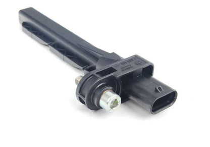 Sensor de Revoluciones del Cigüeñal para BMW E81, E82, E87N, E88, F20, F21, F22, E90, E91, E92, E93, F30, F31, F34, F32, F33, F36, E60, F07, F10, F11, E84, E83, F25, F15, y MINI R55, R56, R57, R58, R59, R60, R61 (OEM 13627805188). Original BMW.