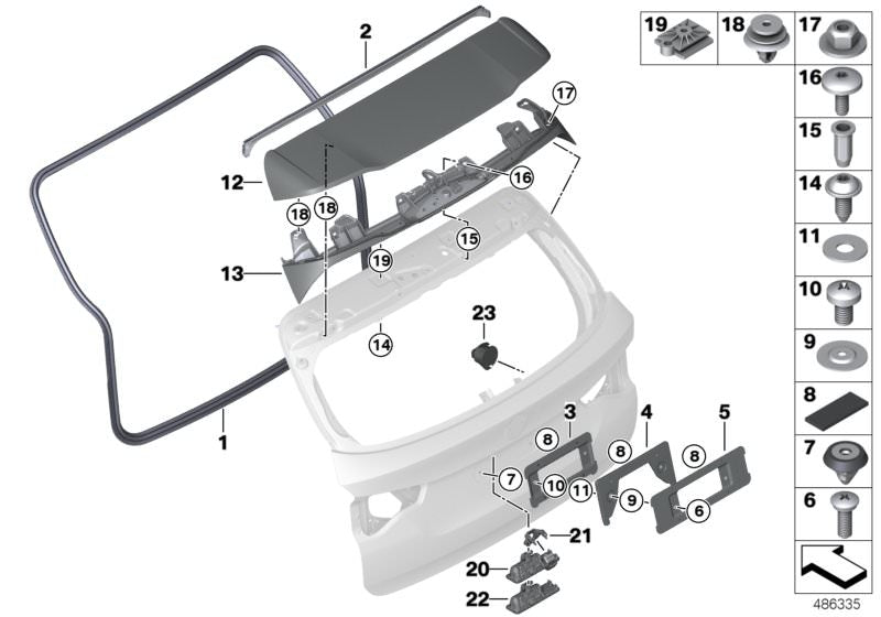 OM 51247405635 Suporte da câmara reversa para BMW 1 F40 Series (116D, 116i, 118d, 118i). Compatível com modelos de 2019 a 2024. BMW original.