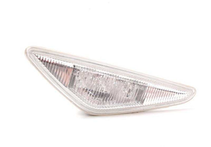 Intermitente lateral blanco izquierdo OEM 63136920731 para BMW E46. Original BMW.