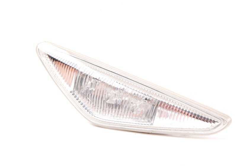 Intermitente lateral blanco izquierdo OEM 63136920731 para BMW E46. Original BMW.