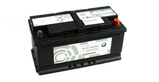Batería 85Ah OEM 61212432653 para BMW E30, E36, E28, E34, E24, E32. Compatible con modelos sin EfficientDynamics. Original BMW.