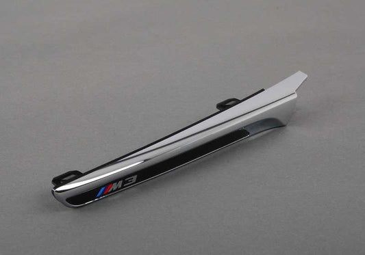 Rechte Form für die BMW 3 F80 -Serie, F80N (OEM 51138056060). Original BMW.