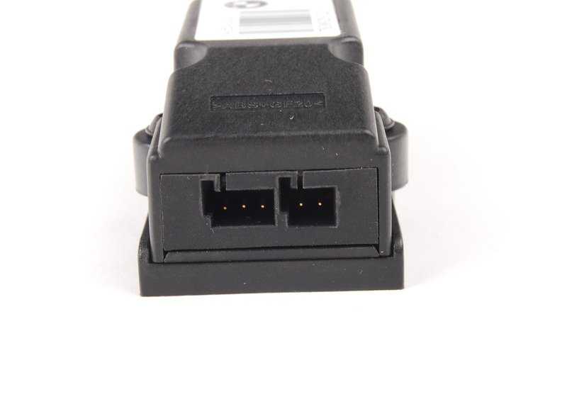 Divisor de frequência para BMW Série 3 E90, E91, E92, E93, Série 5 E60, E61, Série 6 E63, E64, X5 E70, X6 E71, E72 (OEM 65137838929). BMW original