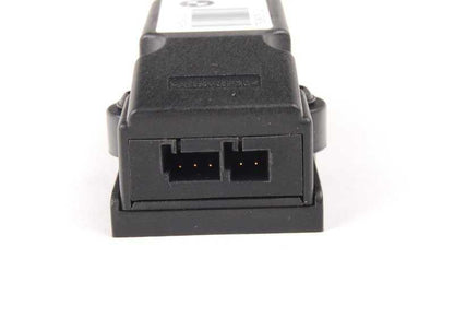 Divisor de frequência para BMW Série 3 E90, E91, E92, E93, Série 5 E60, E61, Série 6 E63, E64, X5 E70, X6 E71, E72 (OEM 65137838929). BMW original