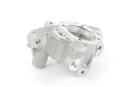 Portamangueta trasero izquierdo OEM 33326770905 para BMW E60, E60N. Original BMW.