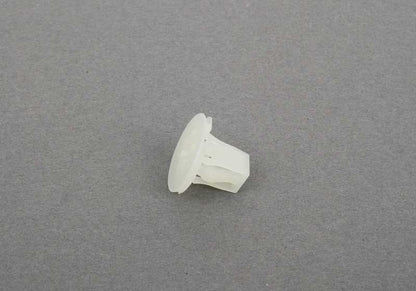 Tuerca expansora para BMW F20, F21, F22, F23, F87, F30, F31, F34, F35, F80, F32, F33, F36, F82, F83 (OEM 07149248255). Original BMW