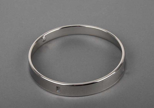 Anillo soporte de cristal faro OEM 63128359493 para BMW E30, E34, E24, E32, E36, E28, E12, E23. Original BMW.