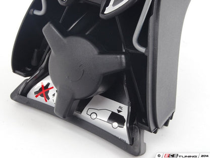 Soporte de techo para barandillas OEM 82712327916 para MINI F56, F56 LCI, F56 BEV, F56 BEV LCI, F66. Original MINI.