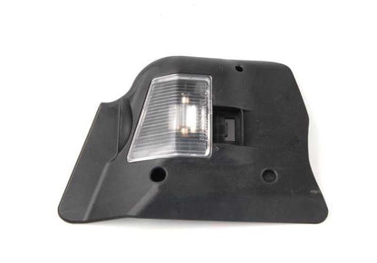 Portabombillas trasero izquierdo OEM 63217165973 para BMW E46 (316Ci, 318Ci) Coupé. Compatible con modelos fabricados entre 1999 y 2006. Original BMW.