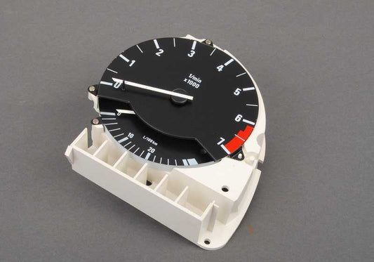 Tachometer mit Verbraucherindikator für die BMW 5 E28 -Serie, 6 E24 -Serie, 7 E23 (OEM 621377603). Original BMW.