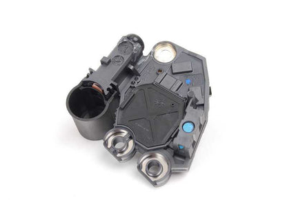 Régulateur alternateur OEM 12317847517 pour BMW E90, E91, E92, E93. BMW d'origine.