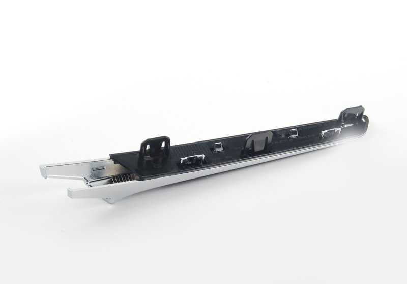 Moldura derecha para BMW Serie 3 F80, F80N (OEM 51138056060). Original BMW.