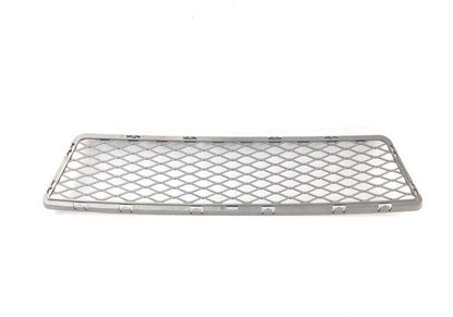 Rejilla central delantera abierta gris OEM 51117175298 para BMW E92 y E93. Original BMW.